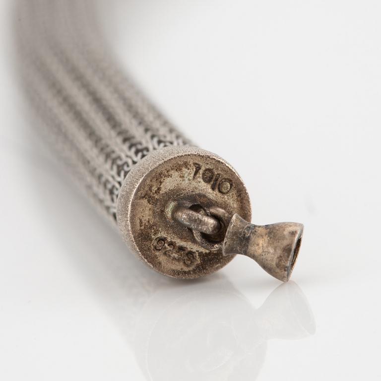 Ole Lynggaard, necklace, 8 pcs, with clasp 18K gold.