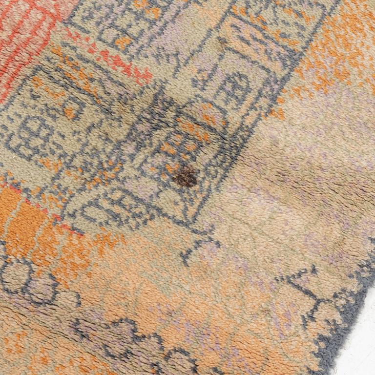 Paul Klee, rug, "Florentinisches villenviertel". Pile woven with a mechanical ground. Based on an artwork from 1926. Approx. 200 x 145 cm.