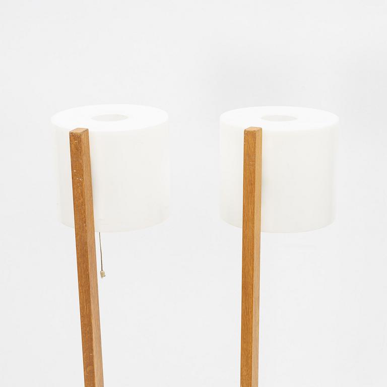 Uno & Östen Kristiansson, golvlampor, ett par, Luxus, 1900-talets andra hälft.