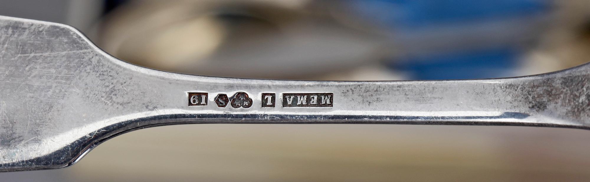 BESTICK OCH SERVISDELAR, 20 st, silver, bla Sverige 1900-talets mitt. Tot vikt ca 475 g.