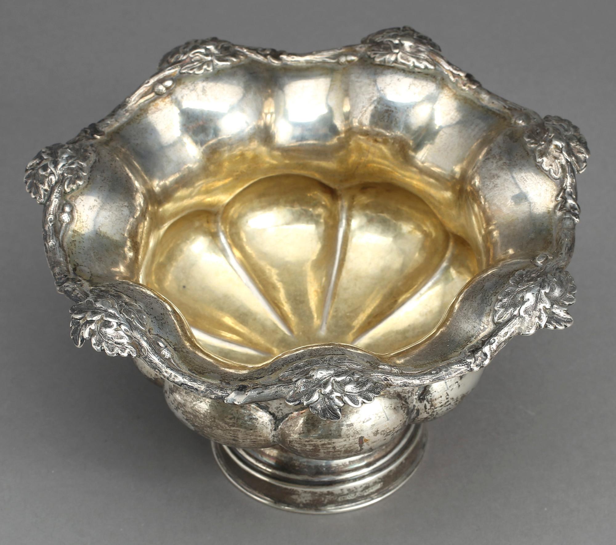 SÅSSKÅL, silver. Frans Holm, Vadstena, otydlig årsstämpel 1857? Vikt 219 gram.