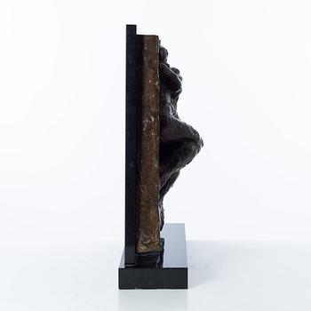 Gudmar Olovson, relief/sculpture. Signed. Numbered. Foundry mark. Bronze, total height 47.5 cm, length 35 cm.