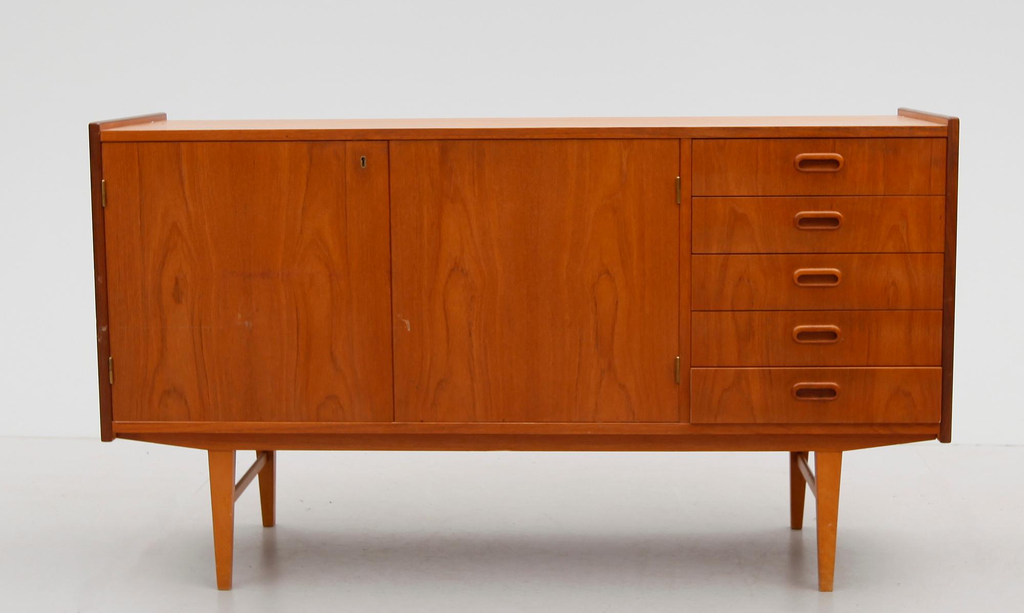 SIDEBOARD, 1960-/70-tal.