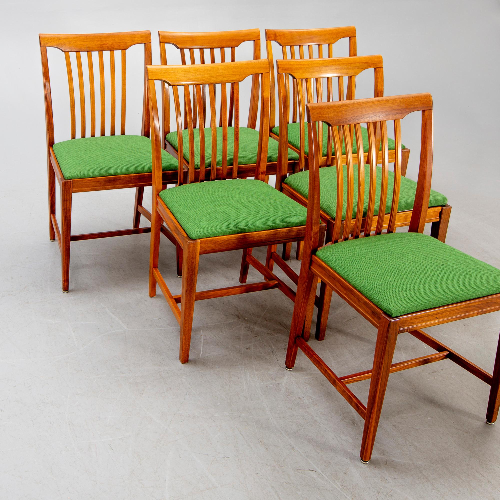 Svante Skogh, a set of sex chairs from Vindö Balder möbler, Vaggeryd, second half of the 20th century.