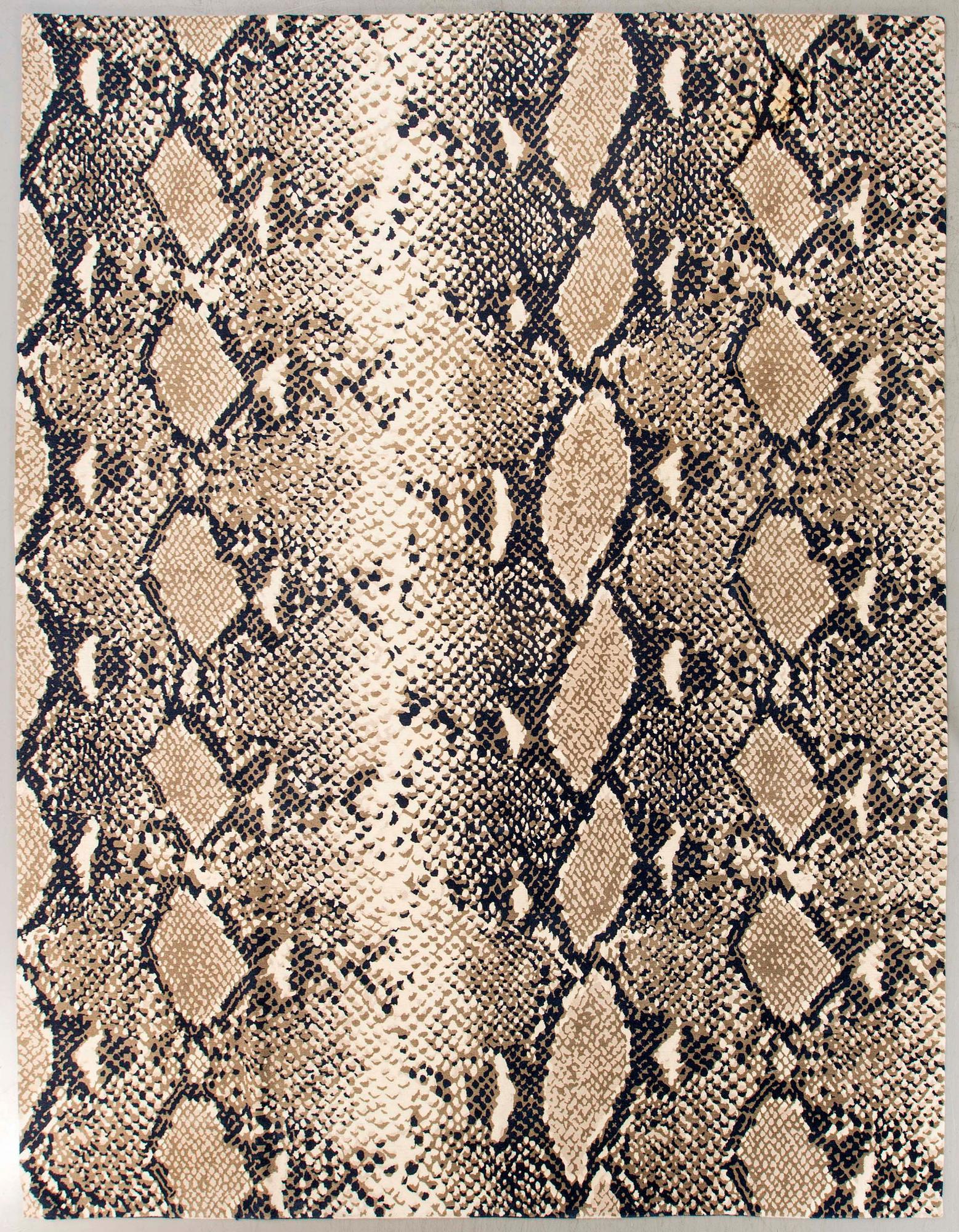 Diane von Fürstenberg, handtuftad matta "Python glory" för the Rug Company 364 x 278 cm.