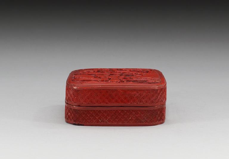 A red lacquer box, Qing dynasty (1644-1912).