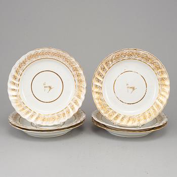 A set of six English porcelain plates, first half of the 19th century.