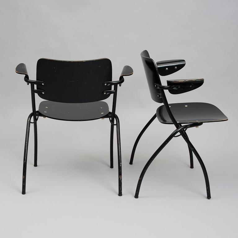 STOLAR, ett par, "Nana" design Ilmari Tapiovaara 1958.