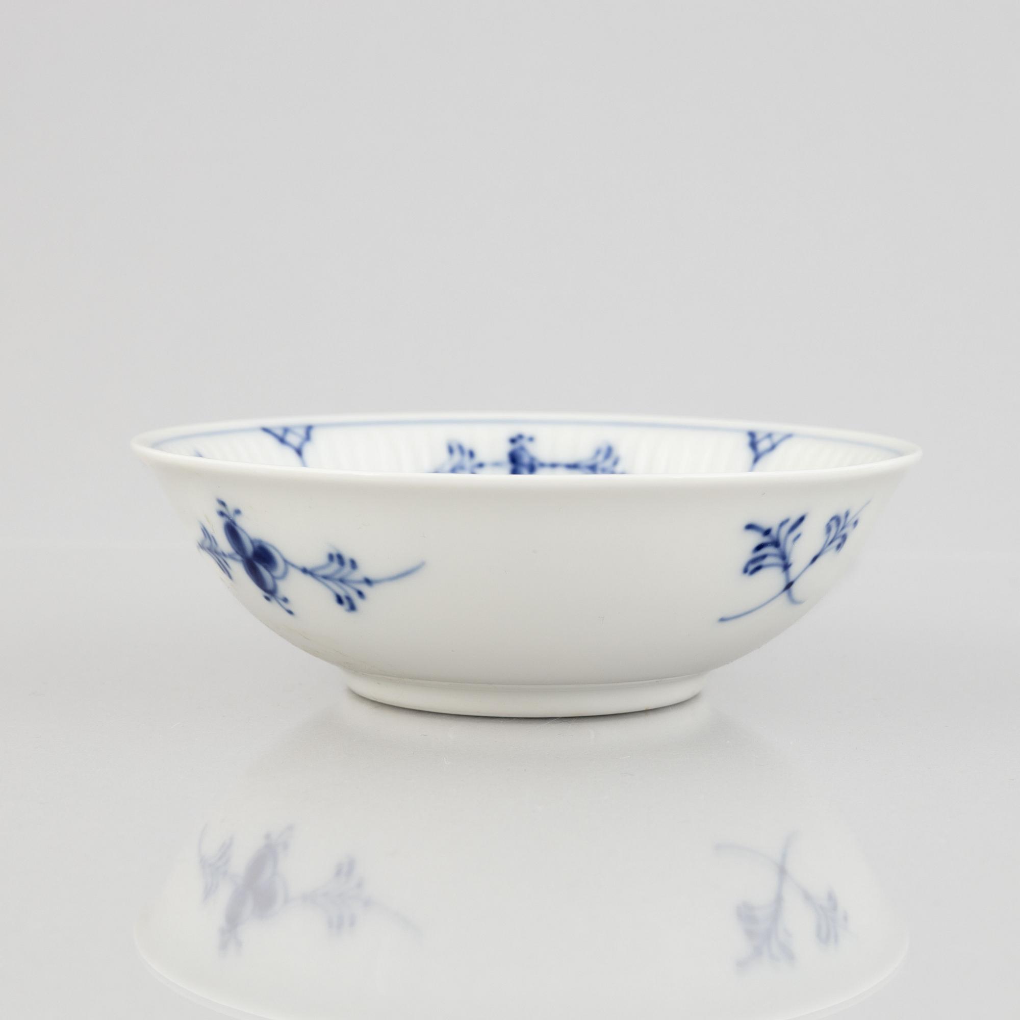 A group of three 'Blue Fluted' porcelain bowls, Royal Copenhagen, model '211', '592', '2302', 1893-1923 and 1950-60's.
