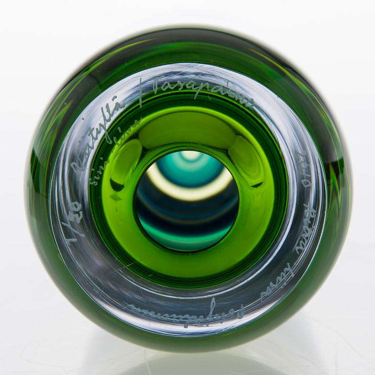 A glass sculpture signed 2010 Ritva-Liisa Pohjalainen 1/20 Niityllä/ Tasapaino sini - lime.