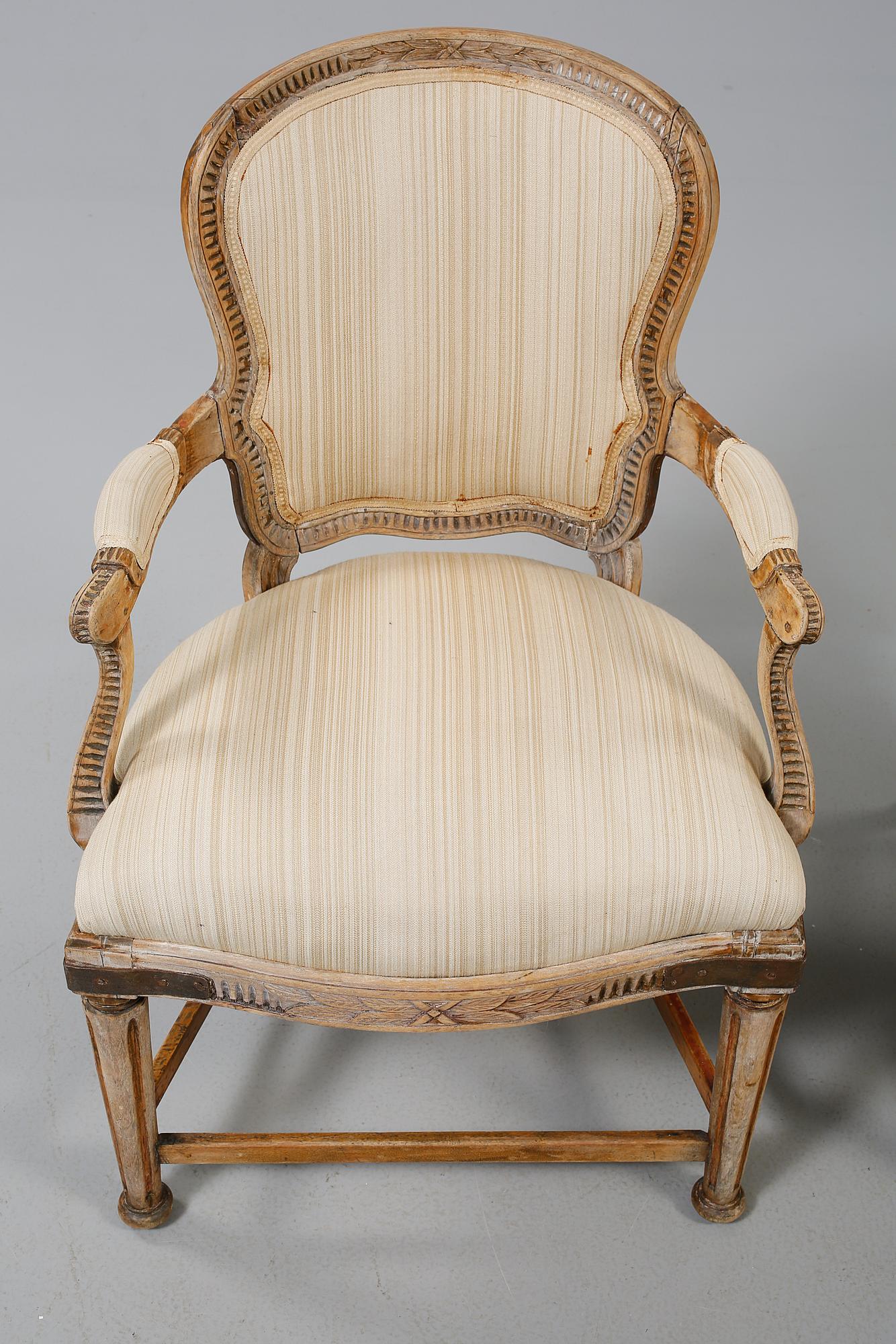 KARMSTOLAR, ett par, Louis XVI, tidigt 1800-tal.