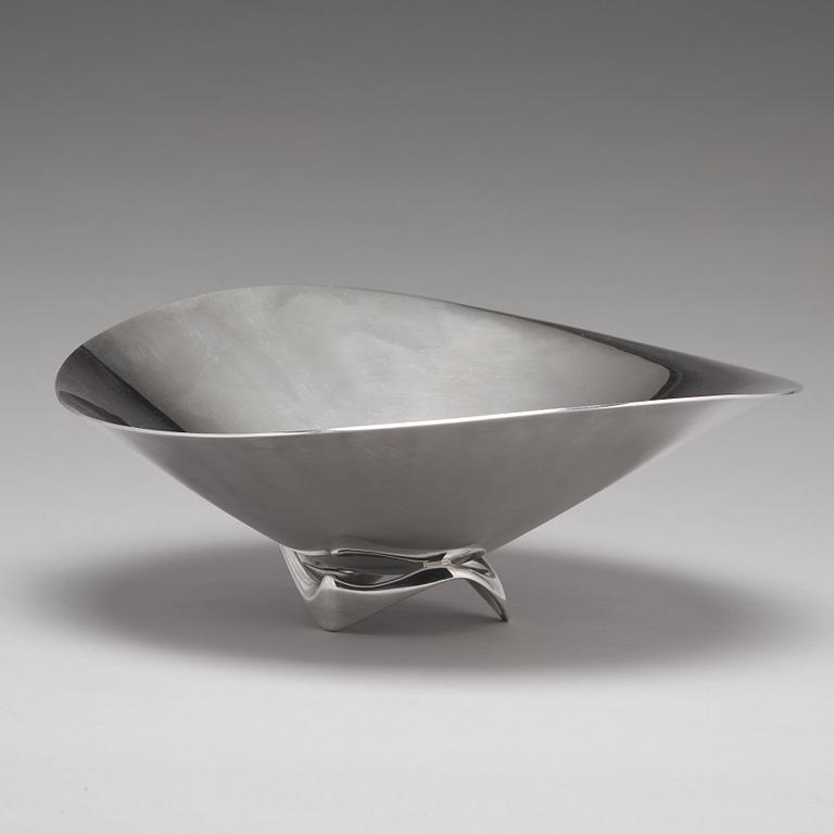 Henning Koppel, praktskål, firma Georg Jensen, Köpenhamn 1948-77, sterling. Design nr 980 A.