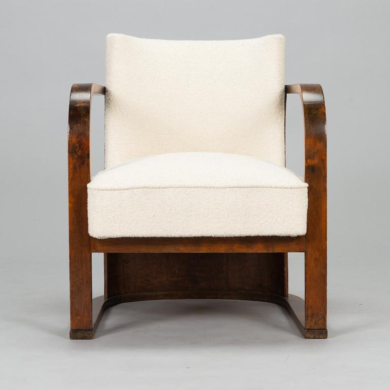 Werner West, a 1930's armchair for Oy Stockmann Ab, Keravan Puusepäntehdas, Finland.