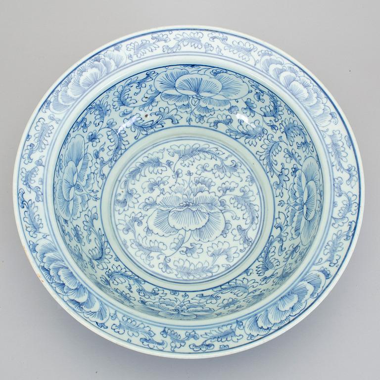 HANDFAT, porslin, Kina 1800-tal.