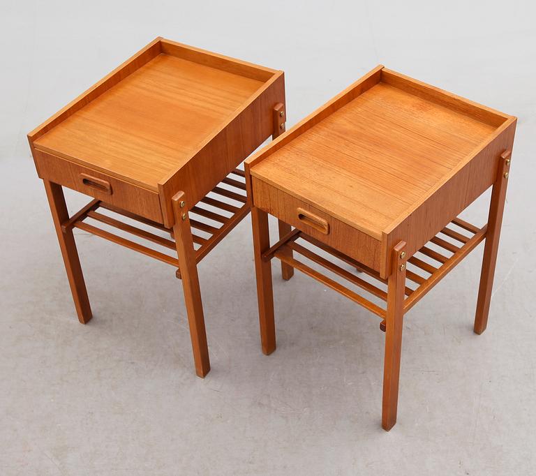 SÄNGBORD, 1 par, 1900-talets andra hälft.