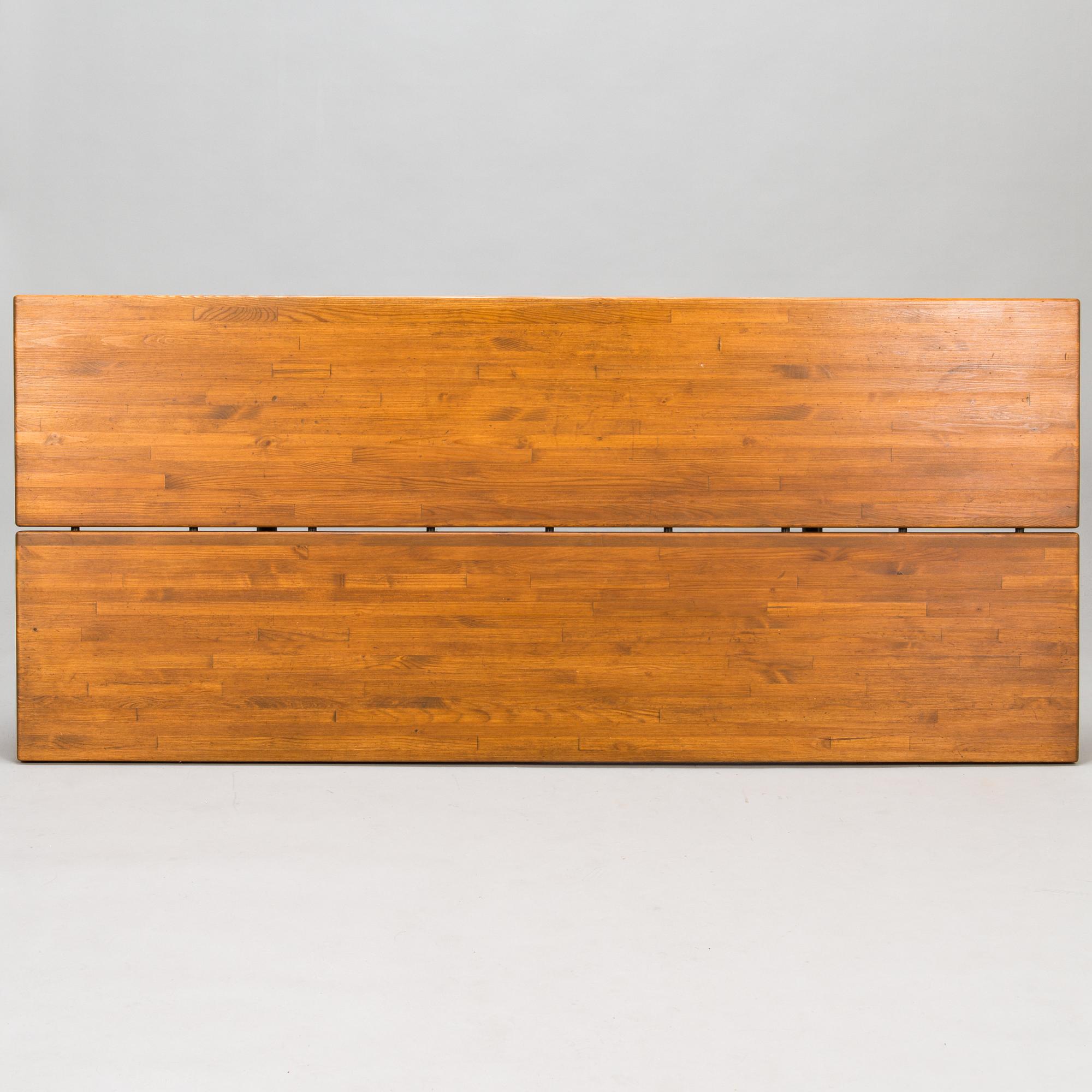 Ilmari Tapiovaara, a 1960's 7-piece 'Pirkka' dining set for Laukaan Puu.