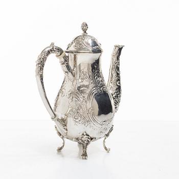A small silver coffee pot, Rococo style, 20th century.