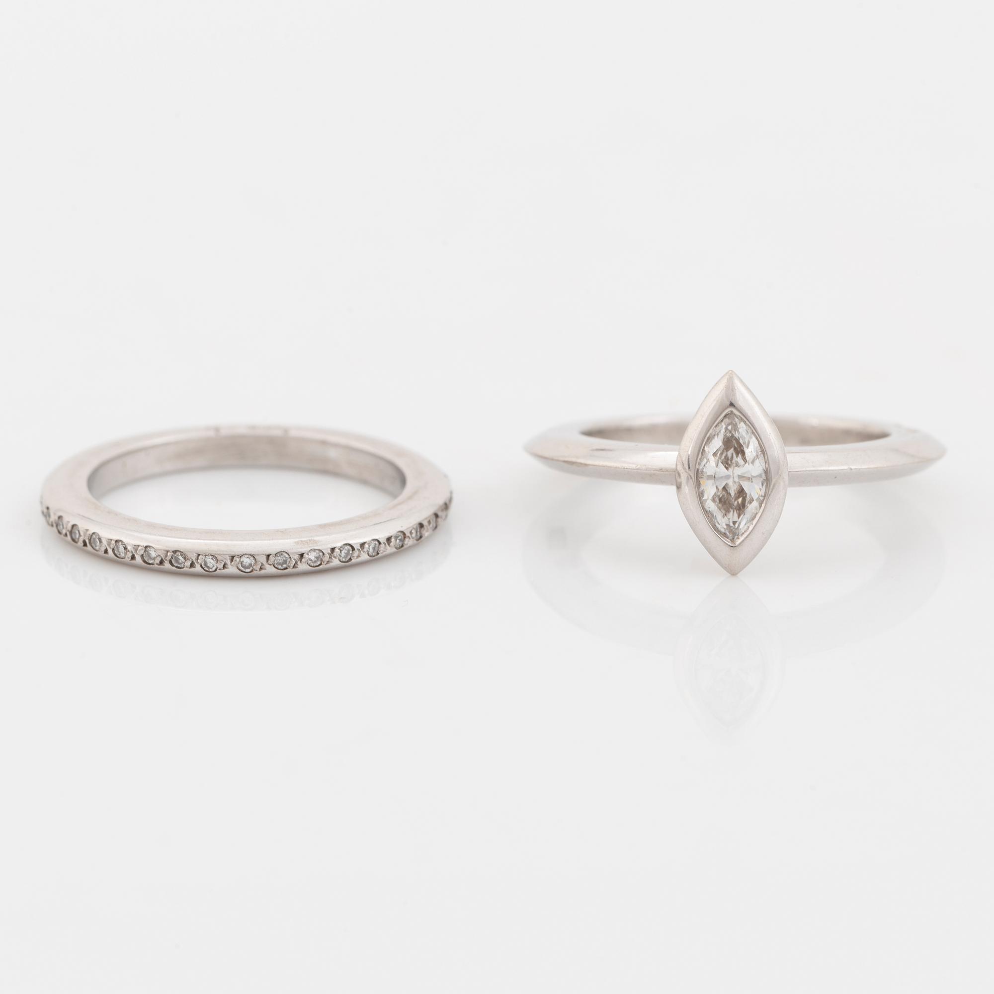 Efva Attling, ringar, 2st, 18K vitguld med diamanter.