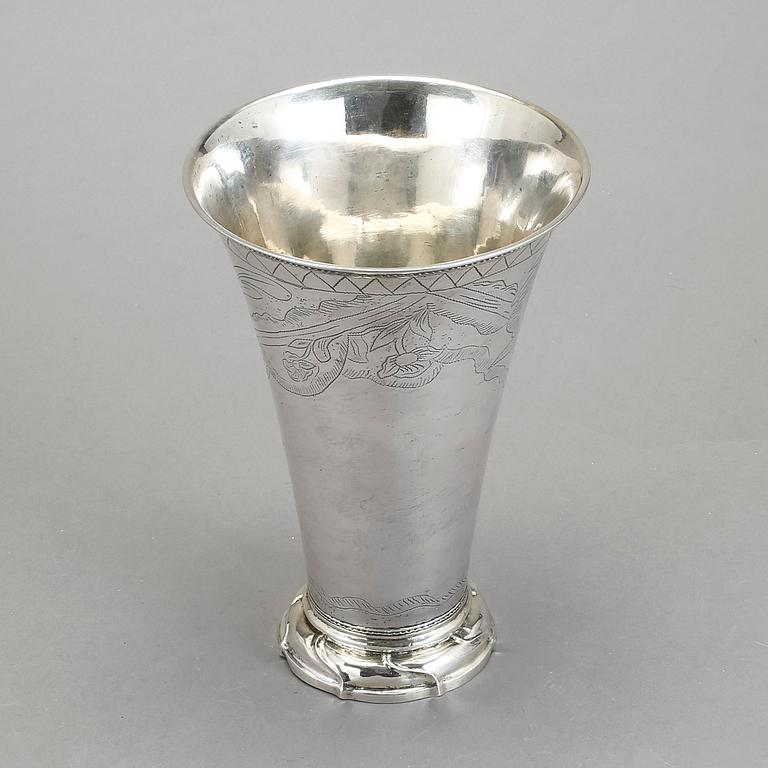 BÄGARE, silver, Carl Schmidt Köping, 1779. Vikt 524 gr.