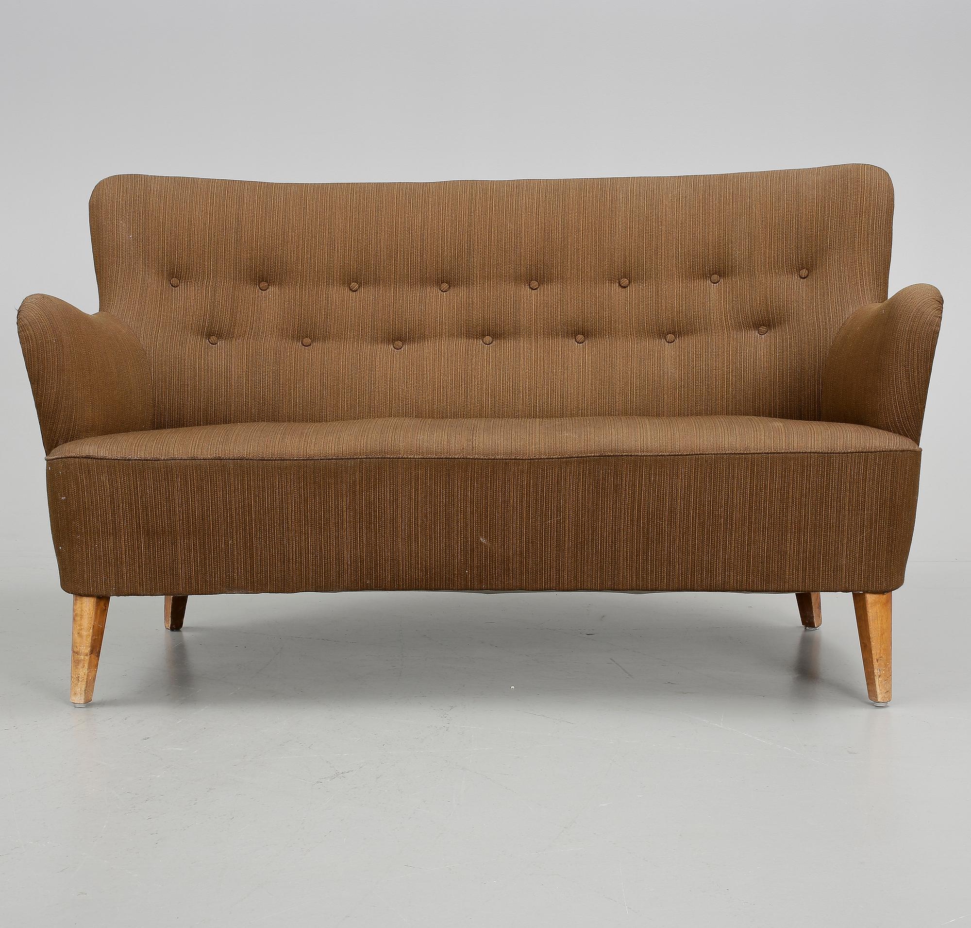 SOFFA. 1900-talets mitt.