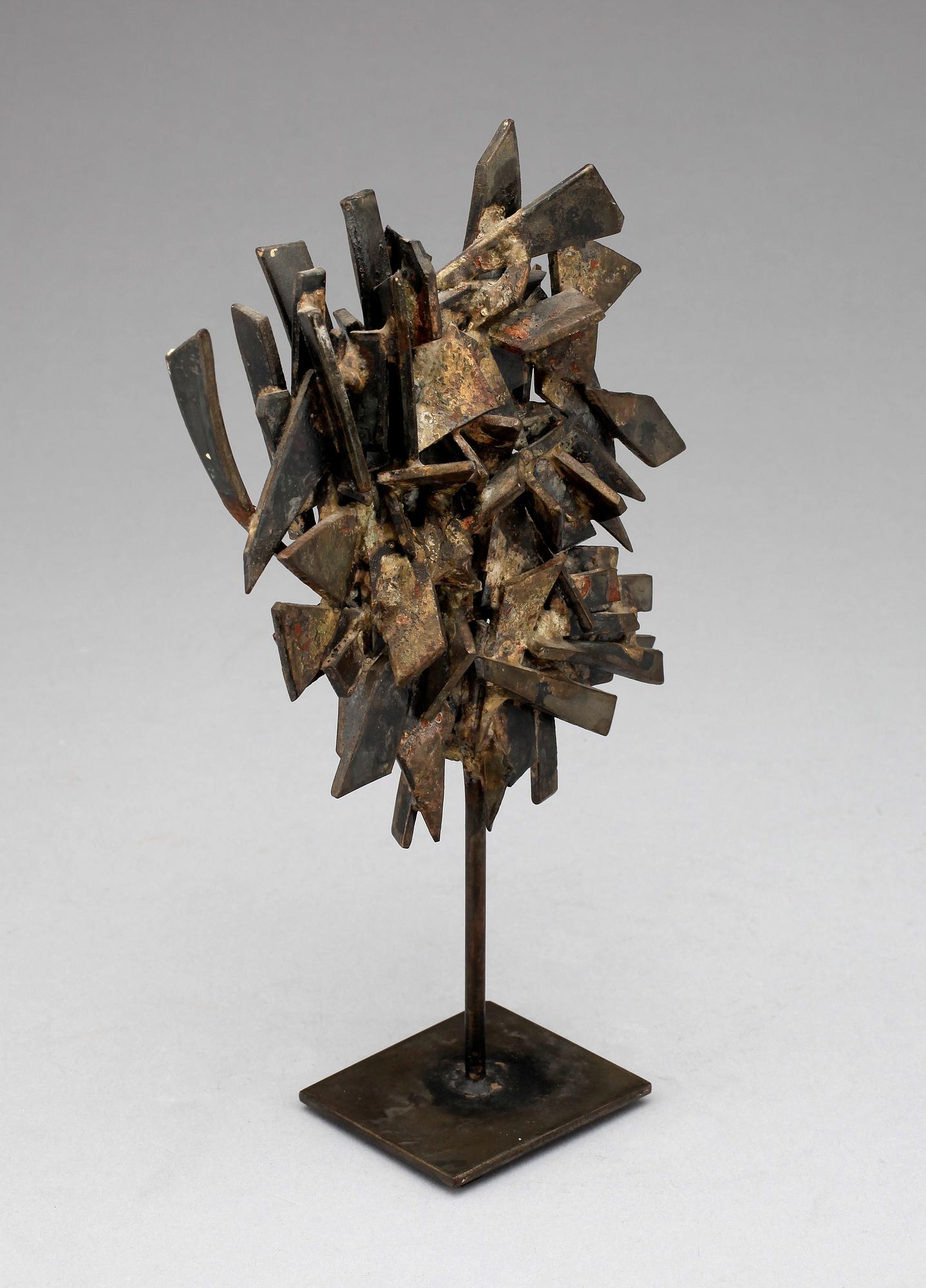 ROBERT ADAMS, brons- och stålskulptur, stämpelsign o dat 1962.