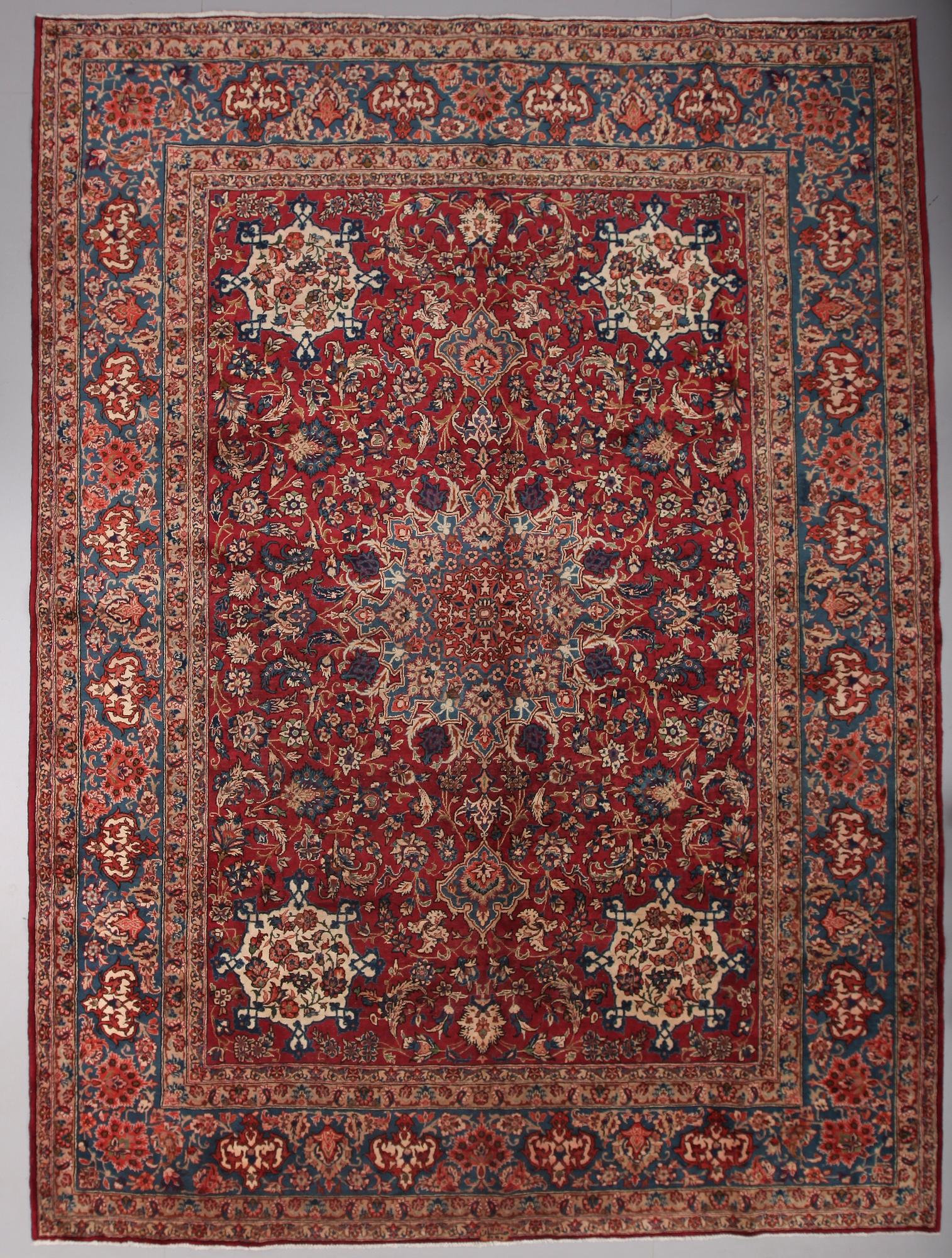 MATTA, Yazd, old, ca 409 x 300 cm.