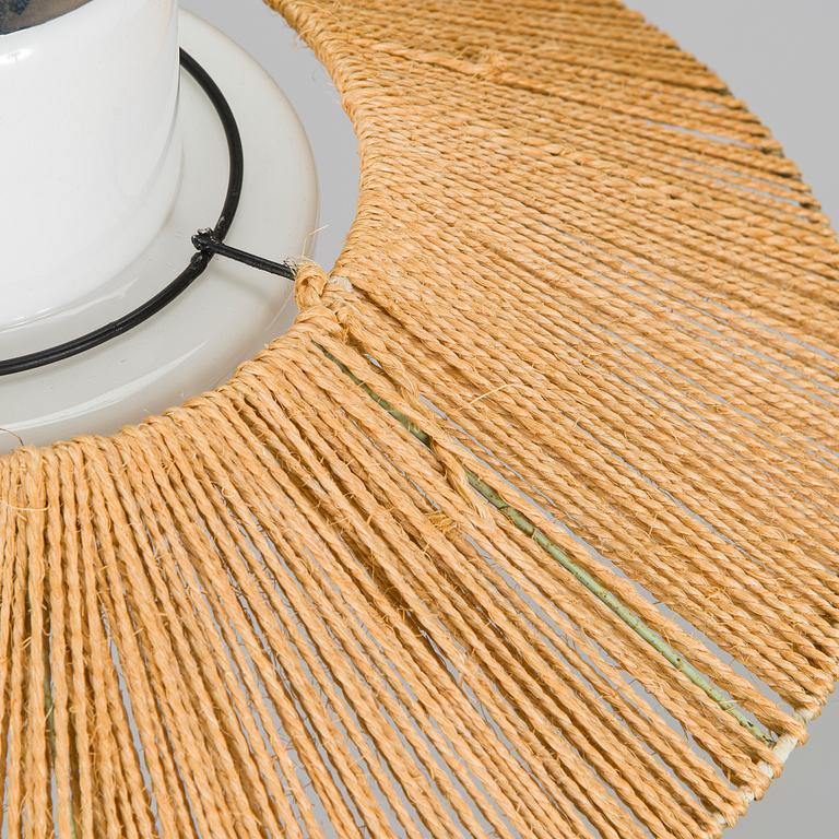 Paavo Tynell, taklampa modell 1602, Idman 1900-talets mitt.