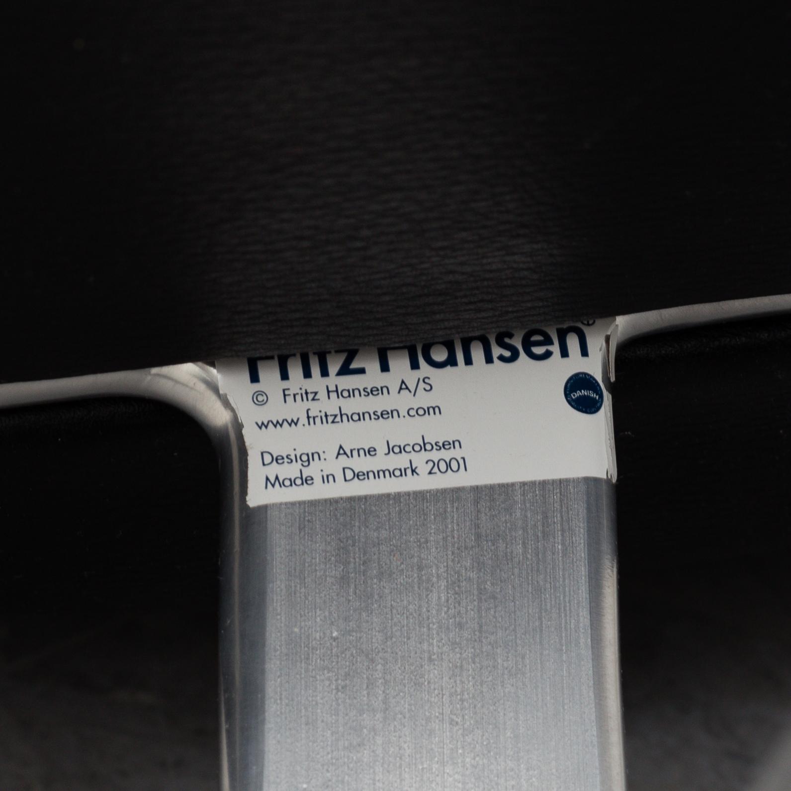 A 'Svanen' sofa by Arne Jacobsen for Fritz Hansen, Denmark, 2001.