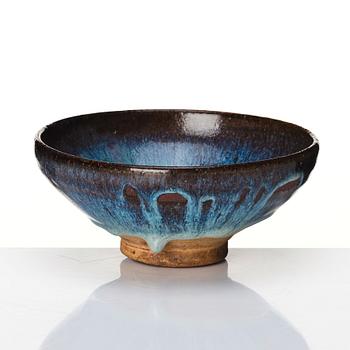 A lavender blue hairs fur glazed bowl, Song/Yuan dynasty.