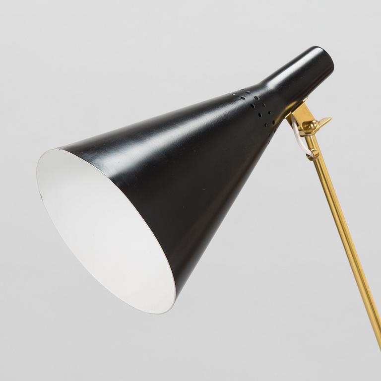 Tapio Wirkkala, A mid-20th-century 'K 10-11' floor light for Idman.