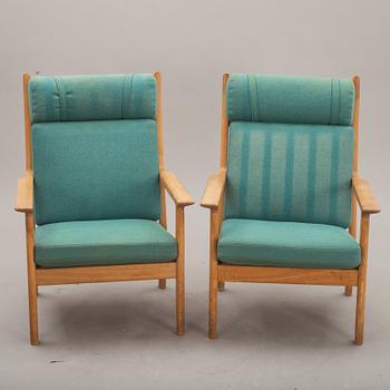 FÅTÖLJER, ett par, "GE265", Hans J Wegner, Getama, etikettmärkta.