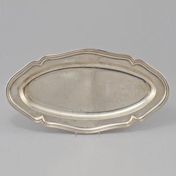 FAT, silver, August Thomsen, kontrollstämpel Christian F. Heise, Köpenhamn, Danmark, 1917. Vikt 1240 g.