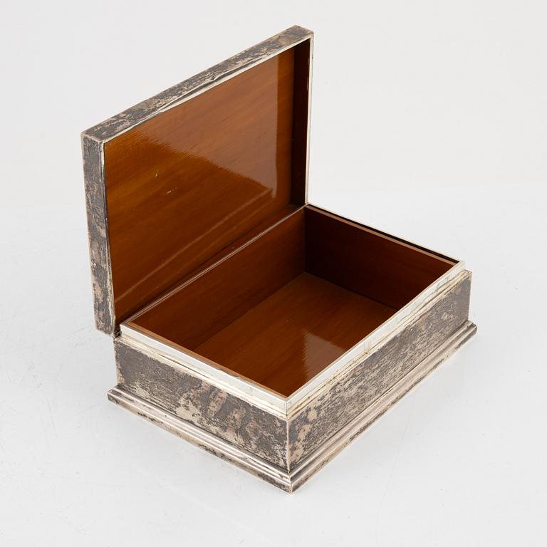 Skrin med lock, silver och trä. Stämplat Made in Siam, Stering.