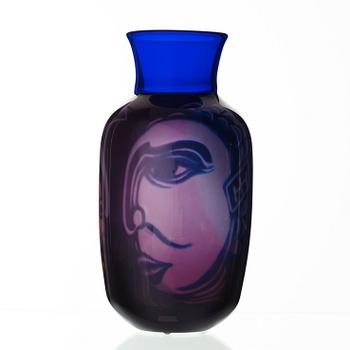 Eva Englund, a 'Graal' glass vase, Orrefors 1990.