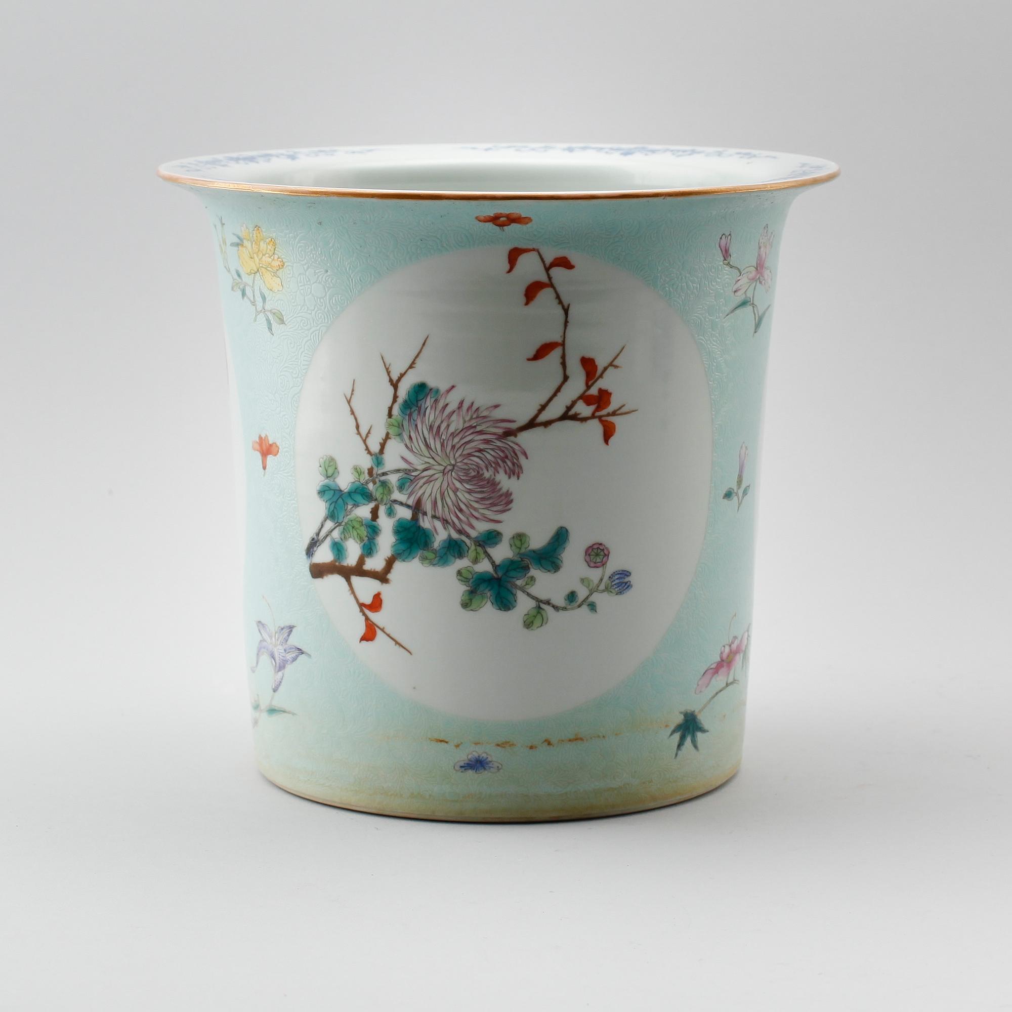 YTTERFODER, porslin, Kina, 1900-tal.