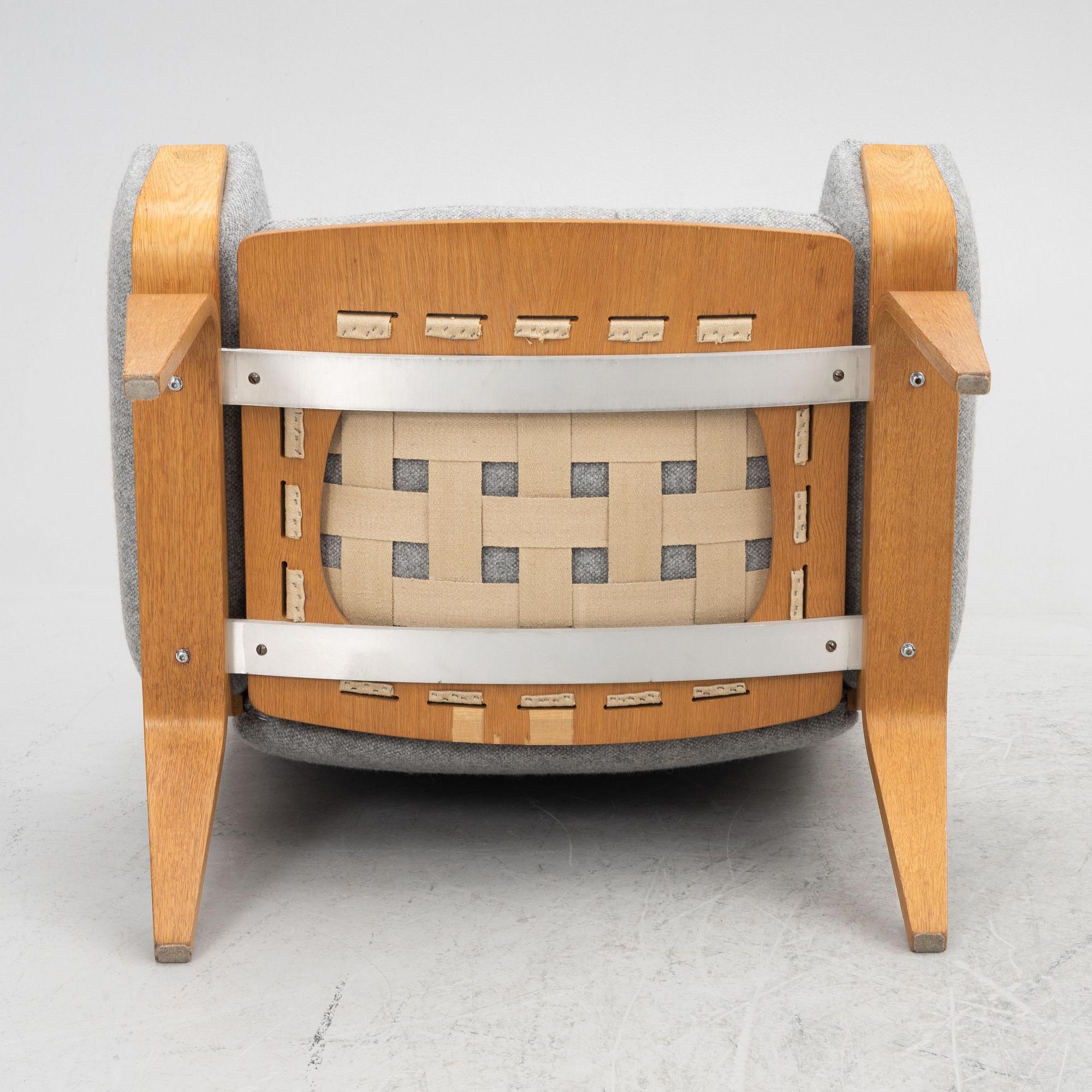 Hans J. Wegner, a model "GE 501-A" armchair, Getama, Denmark, 21st century.