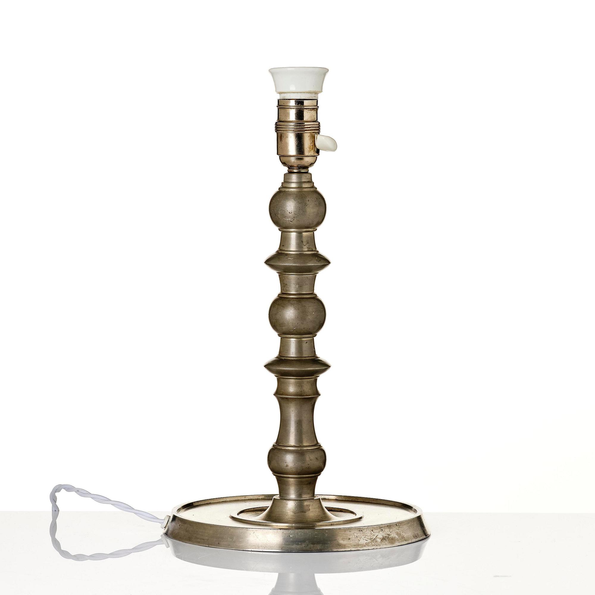 Estrid Ericson, a rare pewter table lamp model "A 87", Firma Svenskt Tenn, Stockholm, 1927.