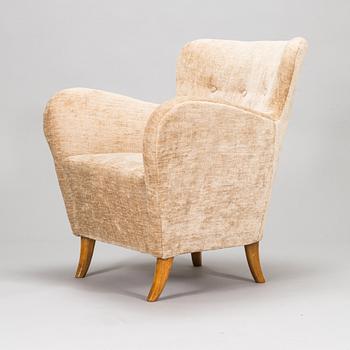 A 1950's armchair.