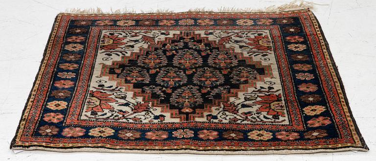 A semi-antique Malayir bag face, West Persia, c. 58 x 74 cm.