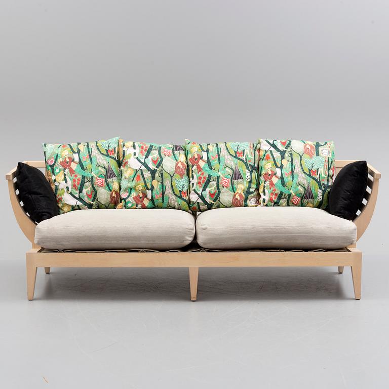 NIRVAN RICHTER, soffa, "Träsoffa", Norrgavel.