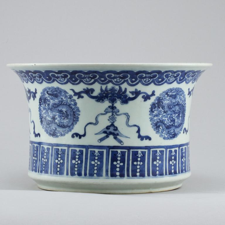 YTTERFODER, porslin, Kina, 1800/1900-tal.