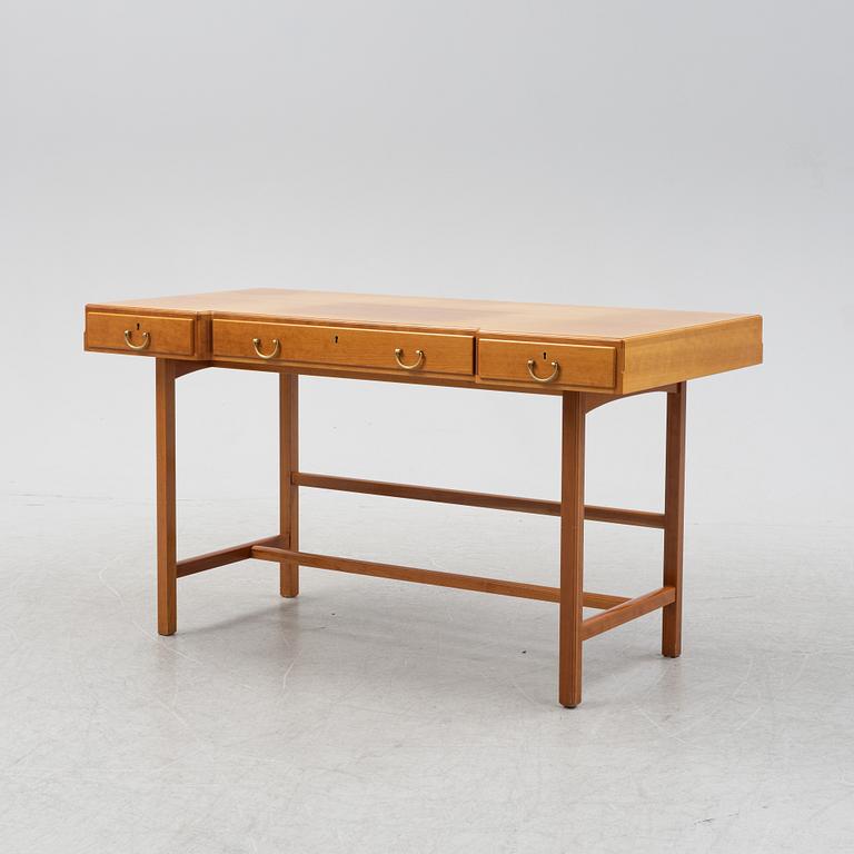 Josef Frank, a model '1022' cherry wood desk, Svenskt Tenn, post 1985.