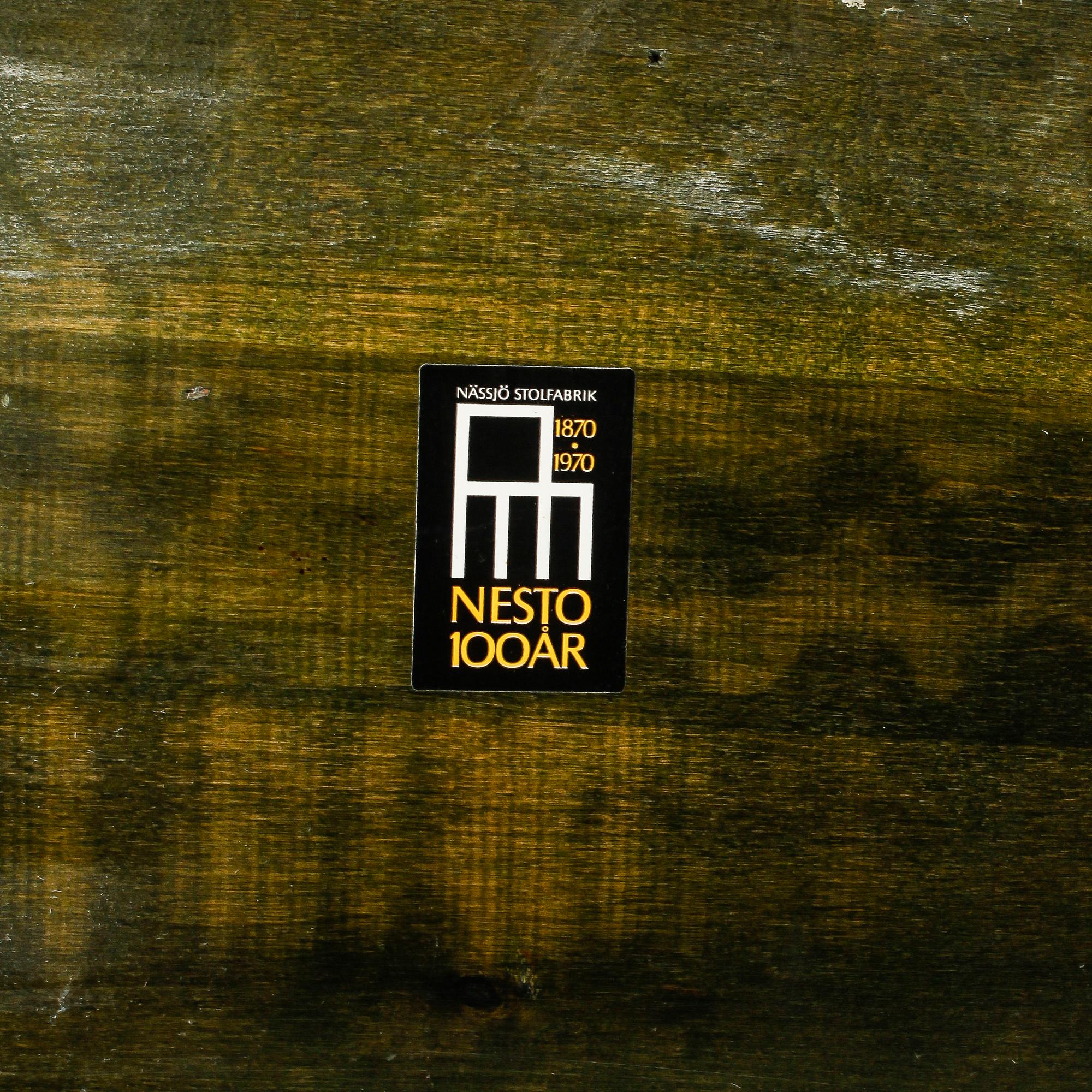 PINNSOFFA, Nesto, Nässjö Stolfabrik, 1900-talets andra hälft.