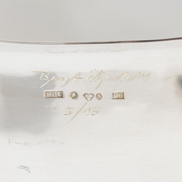 Bengt Liljedahl, skål, silver, Stockholm 1965, signerad och numrerad 5/15.