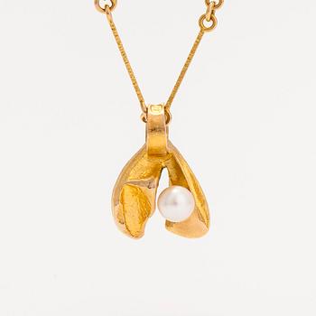Björn Weckström, Halsband "Tundra flower", 14K guld och odlad pärla. Lapponia 1977.