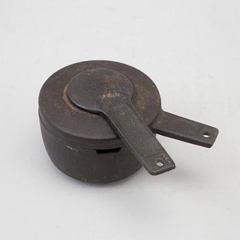 FONDUESET, Digsmed, Danmark, 1900-talets andra hälft.