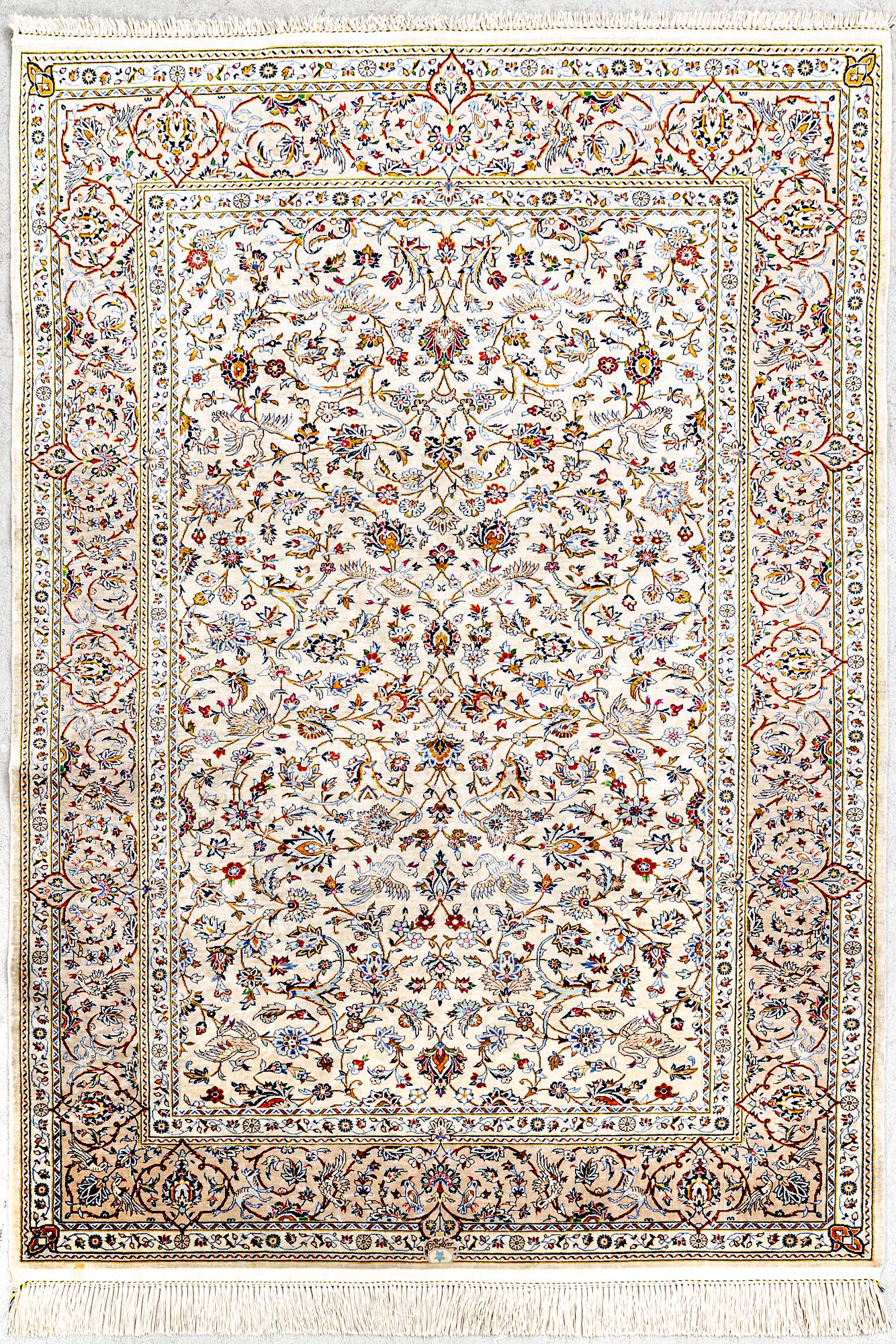 Matta, silke Keshan, figural, signerad ca 157x 102 cm.