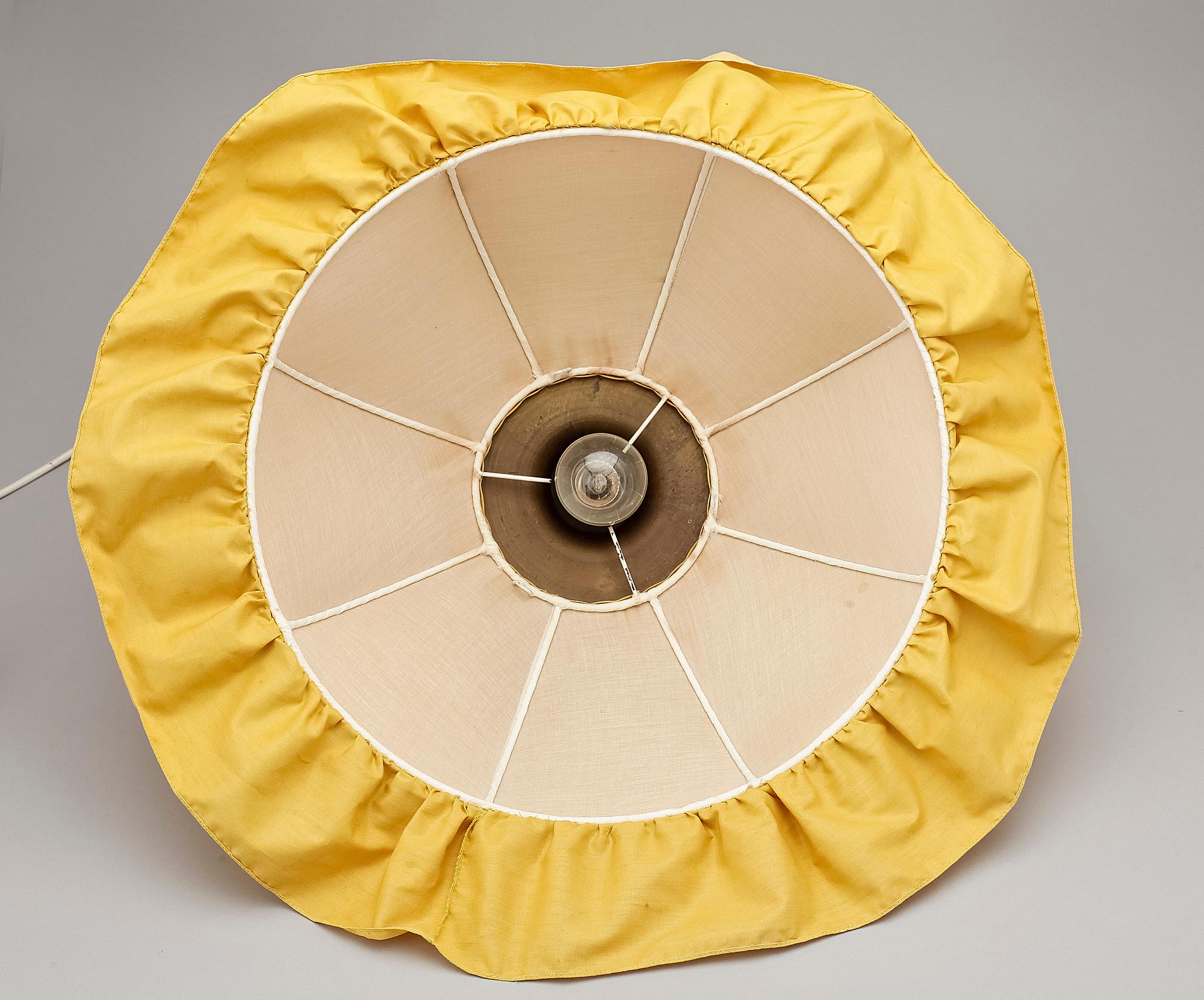 TAKLAMPA, troligen modell 2560, Svenskt Tenn, 1960-tal.