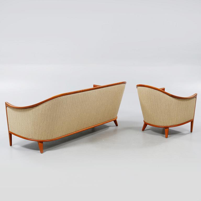 A sofa and an armchair designed by Bröderna Andersson, named "Fabiola".