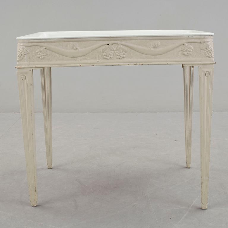 TEBORD, gustavianskt, 1700-talets andra hälft.